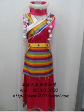 藏族红色女士服装