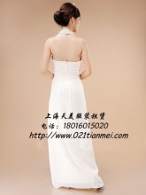 白色挂脖长款礼服